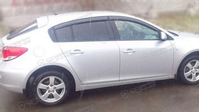 Дефлекторы окон (ветровики) Chevrolet Cruze Hb 5d 2011 (Шевролет Круз) Кобра Тюнинг